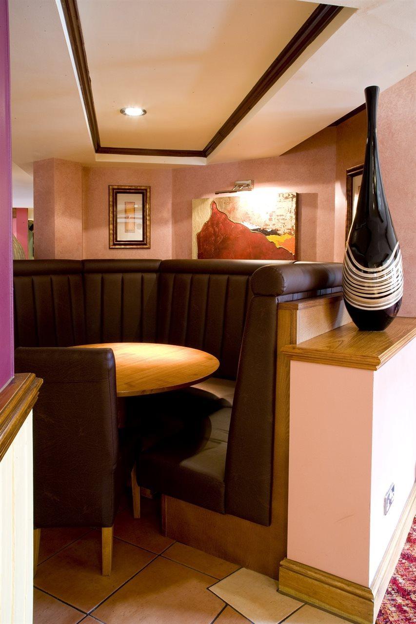 Premier Inn London Romford Exteriör bild