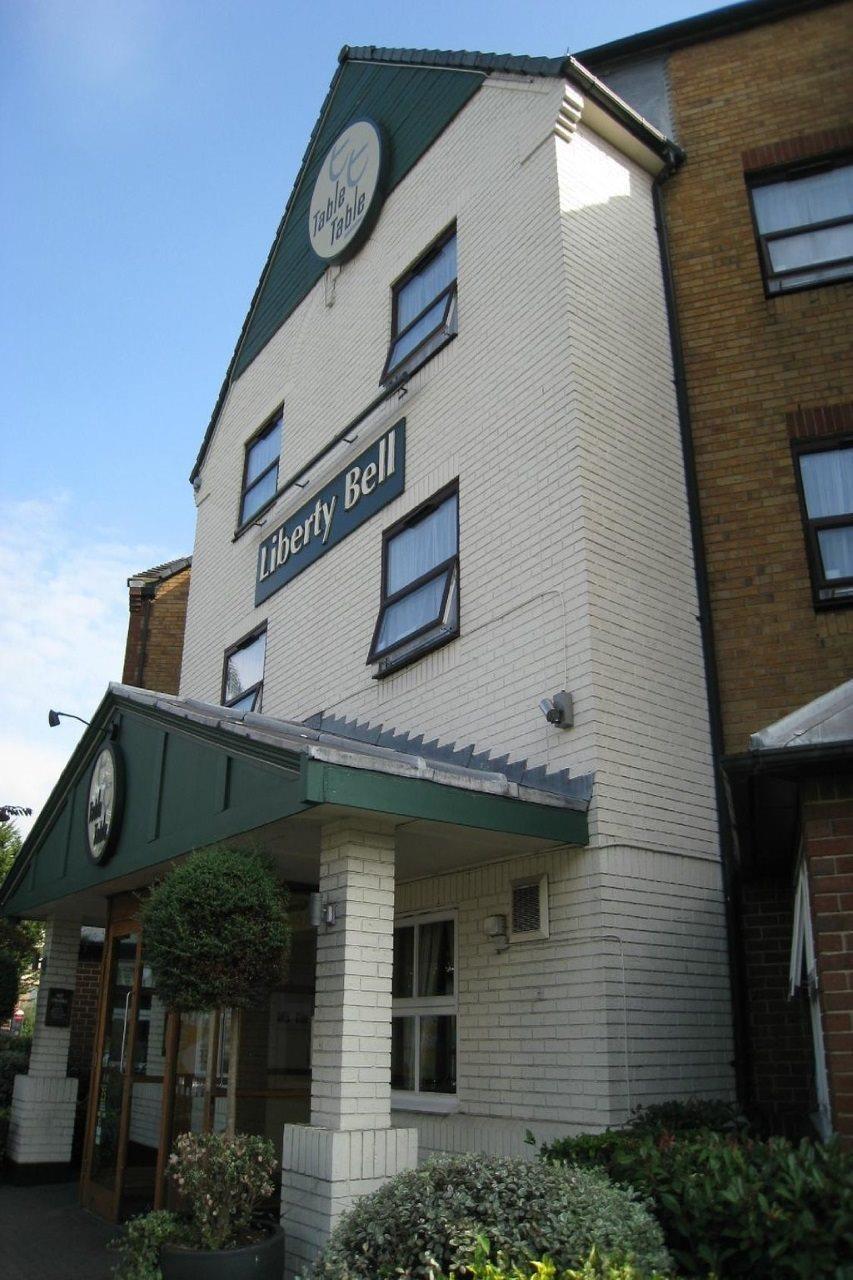 Premier Inn London Romford Exteriör bild